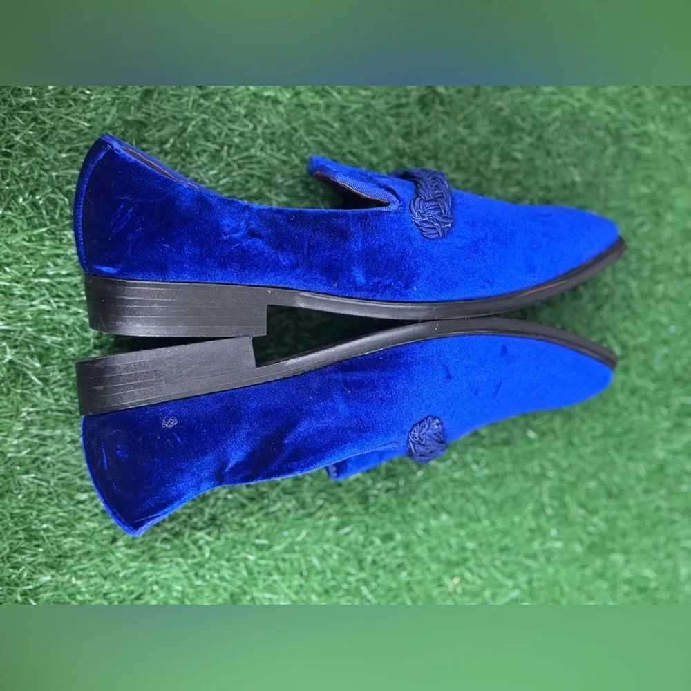 Blue Velvet Men's Loafers Size‎ 9.5